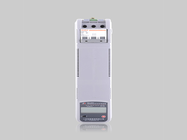 電容器、控制器